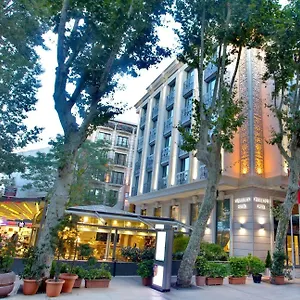 Pierre Loti - Special Category Hotel